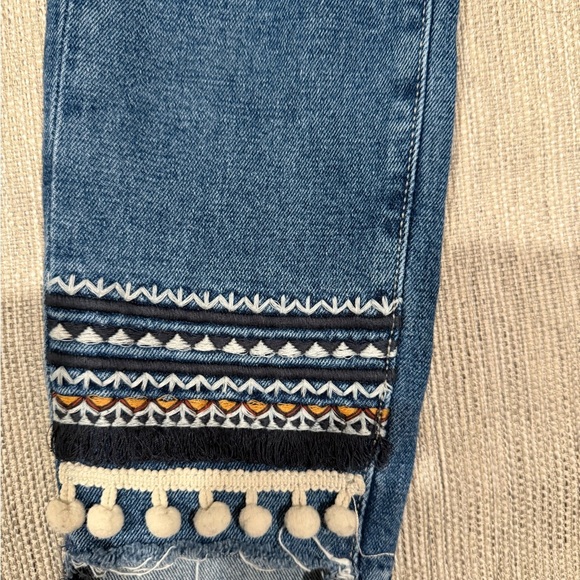 Mavi Jeans - Picture 13 of 16